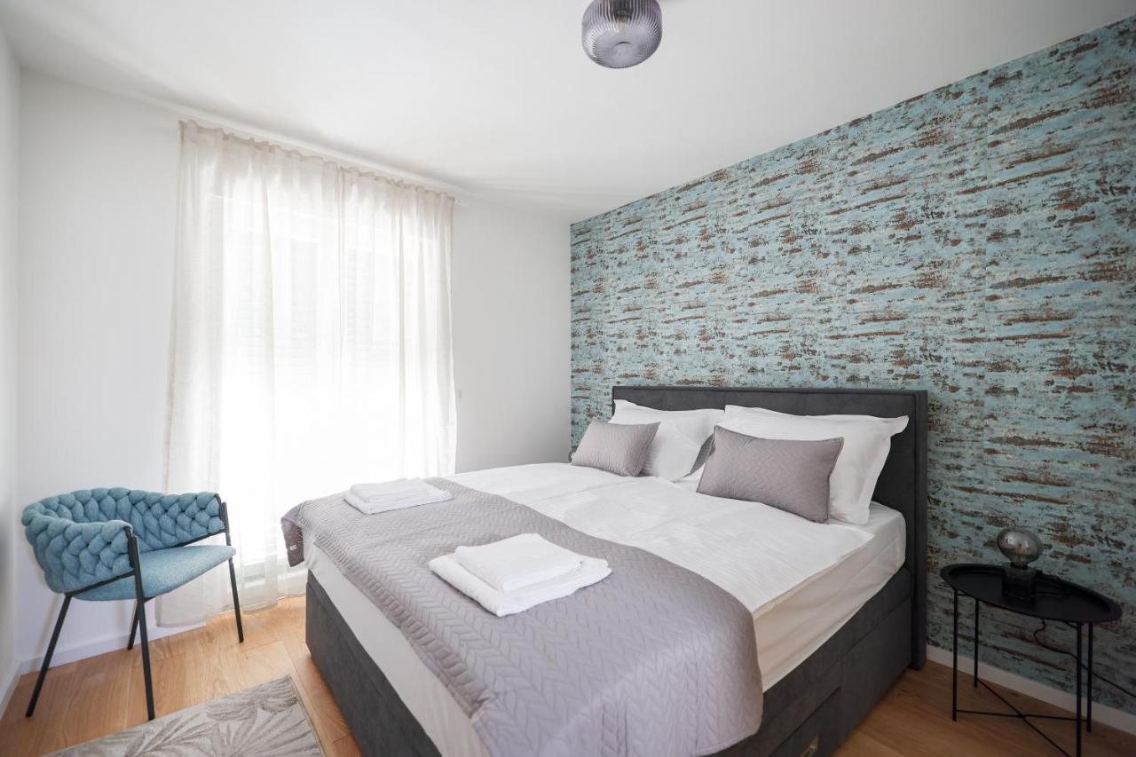 Apartments Mila Sveti Filip i Jakov Kültér fotó