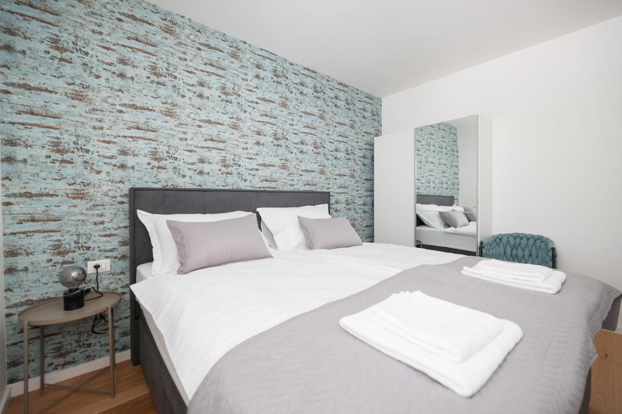 Apartments Mila Sveti Filip i Jakov Kültér fotó