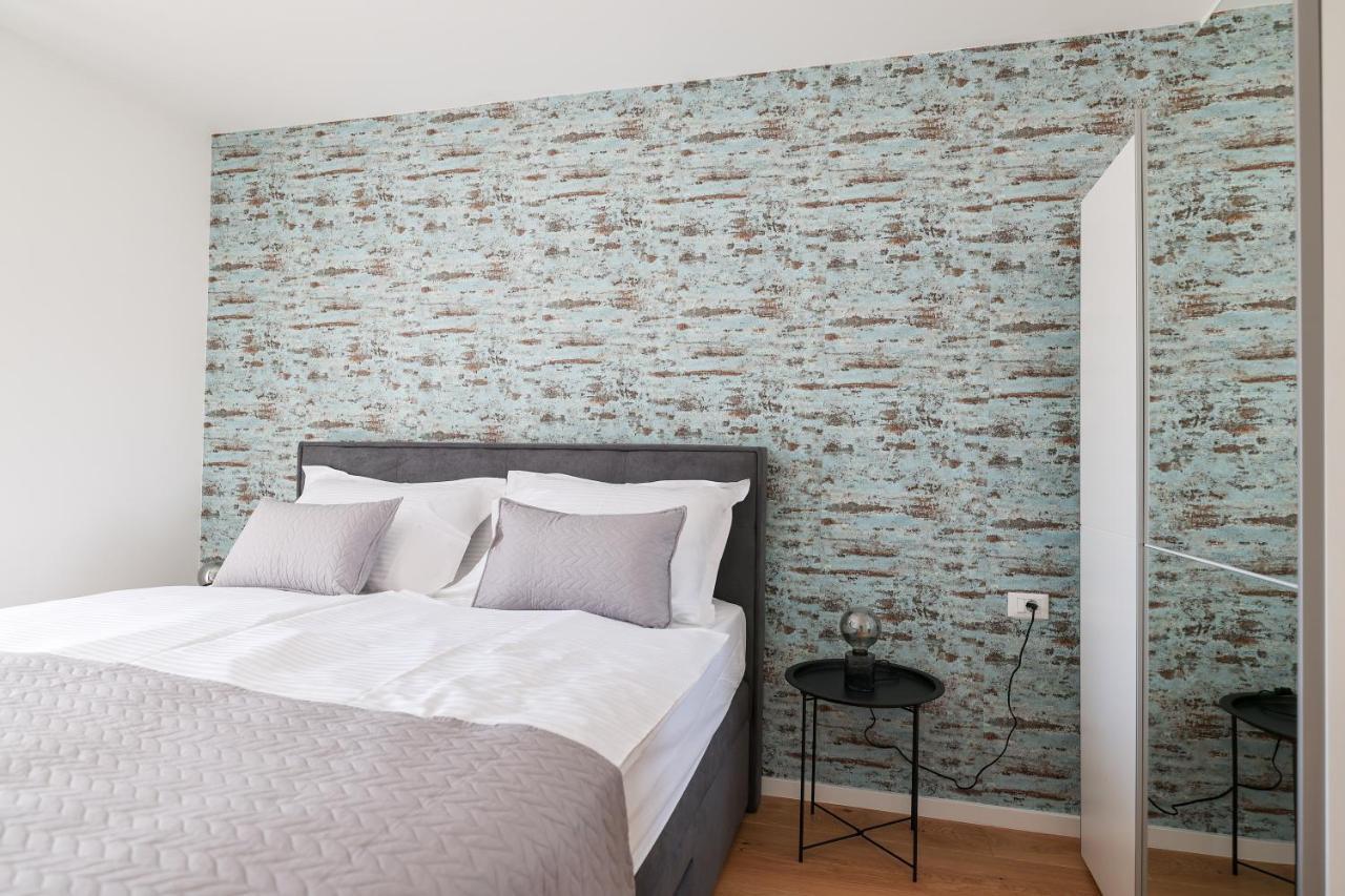 Apartments Mila Sveti Filip i Jakov Kültér fotó